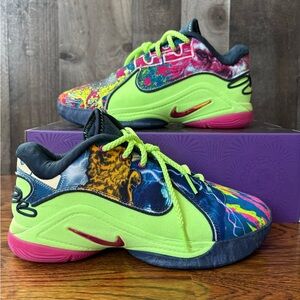 Nike Lebron 22 'Bryce's World' SZ 6 Men's Wmns 7.5 HV8451-400 Green No Lid